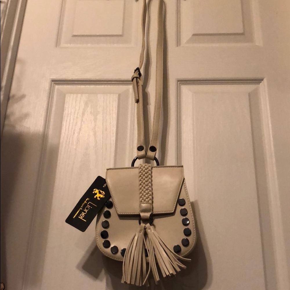 New Leather boho crossbody bag 🦴